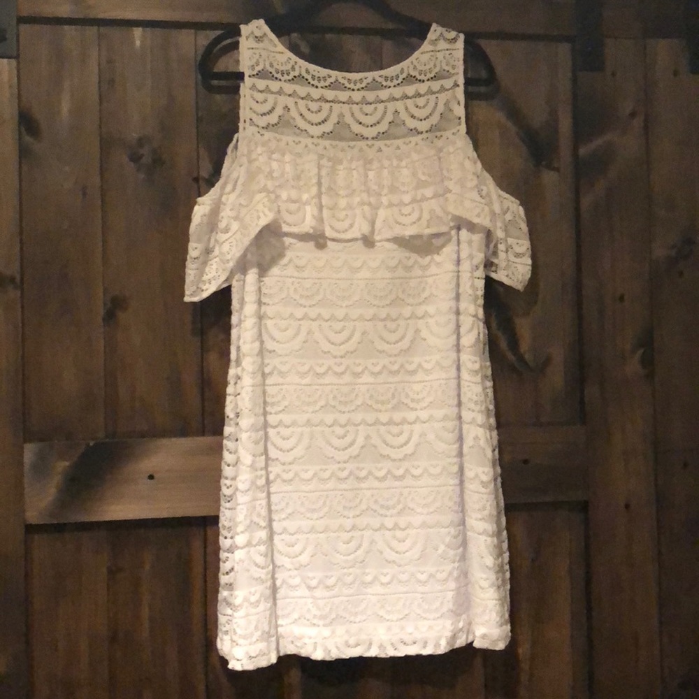 Lilly Pulitzer Off Shoulder Lace White Dress XL